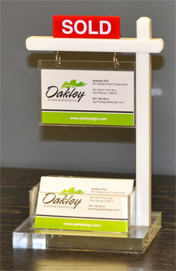 REALESTATE.COM / Accessories / Desktop Sign Post - White