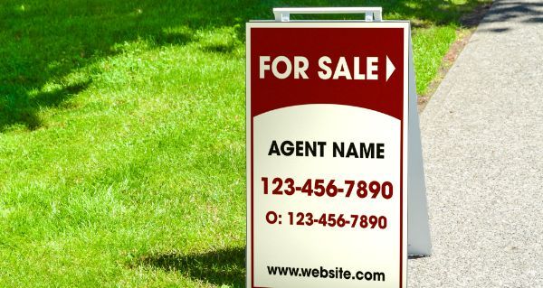 10 Real Estate Marketing Trends & Sign Ideas To Get Your Listing Noticed